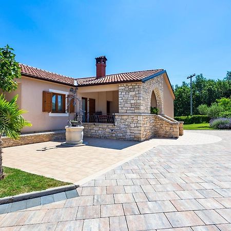 Villa Krizanci Žminj Exteriér fotografie